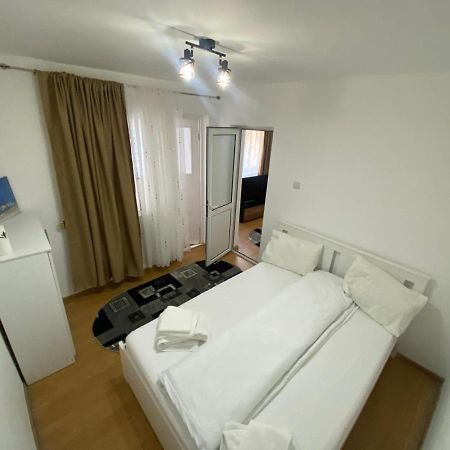 Andi 1-Apartament 2 Camere Baile Herculane Exterior photo