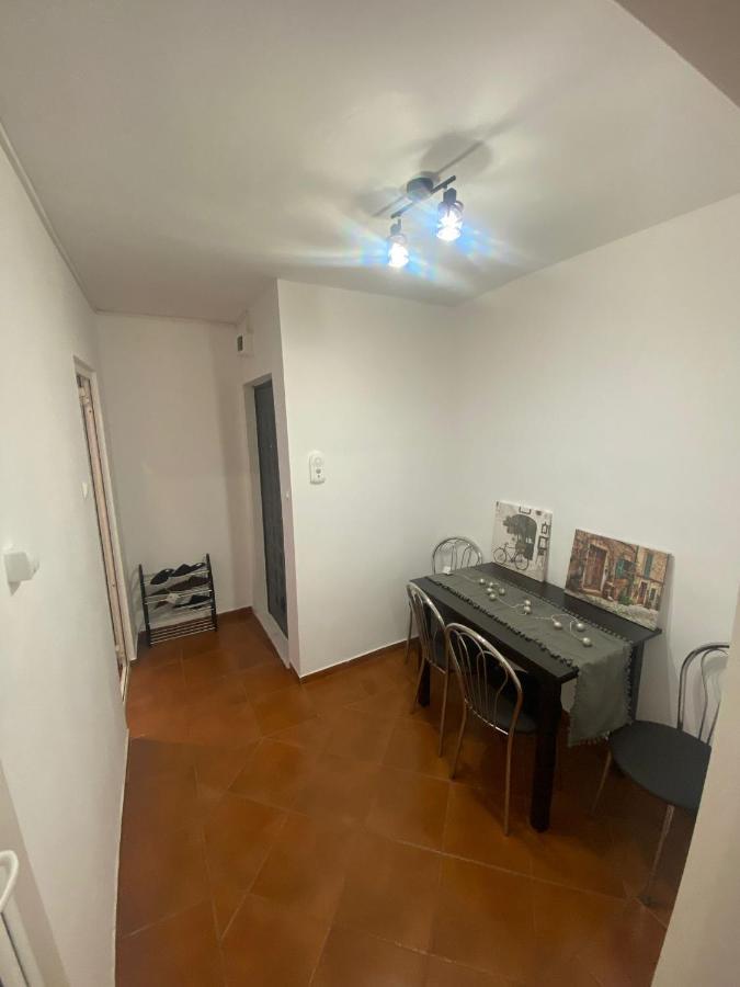 Andi 1-Apartament 2 Camere Baile Herculane Exterior photo